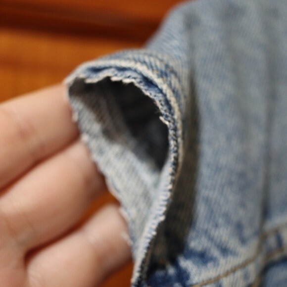 Disney Store Vintage Denim Mickey Mouse Jean Vest Large Y2K Embroidered Jacket - Picture 6 of 16